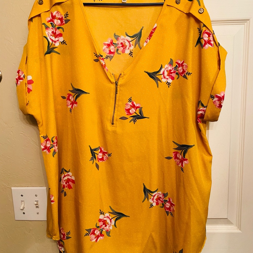 Women’s blouse (2)